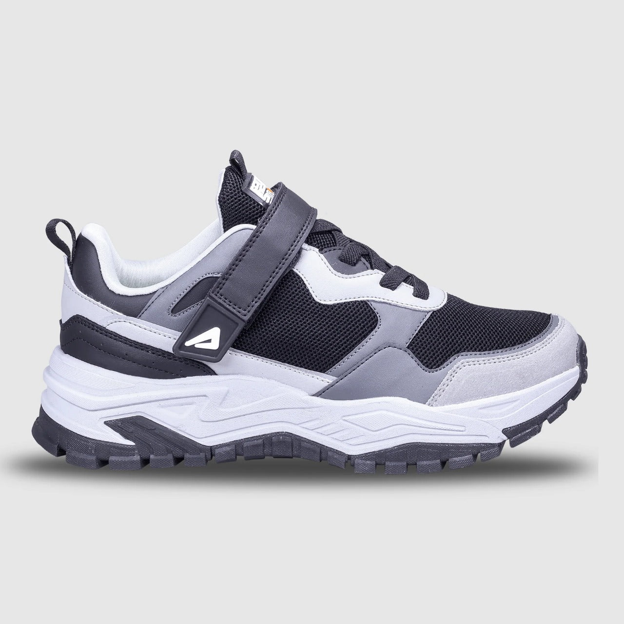 Are Sneakers Good for the Gym? A Clear, Honest Guide from Impakto