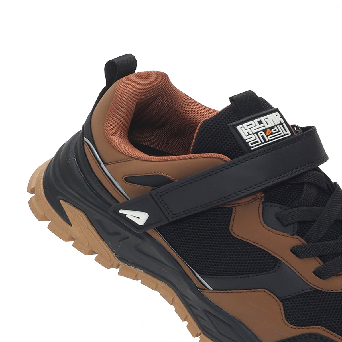 Impakto Shoegardaddy Men's Hiking & Trekking Shoes