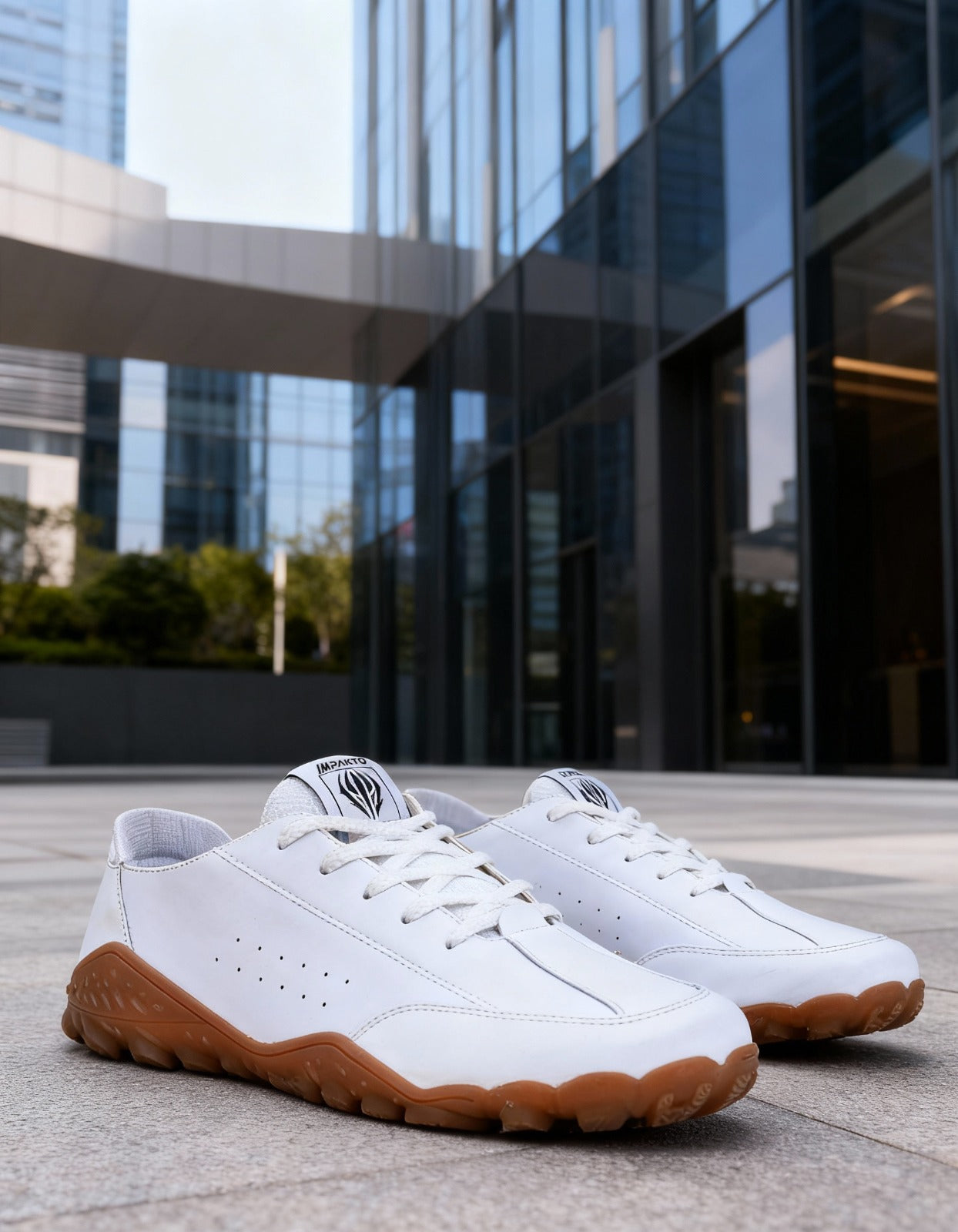 Impakto Outwork Men's White Barefoot Shoe - AS3317