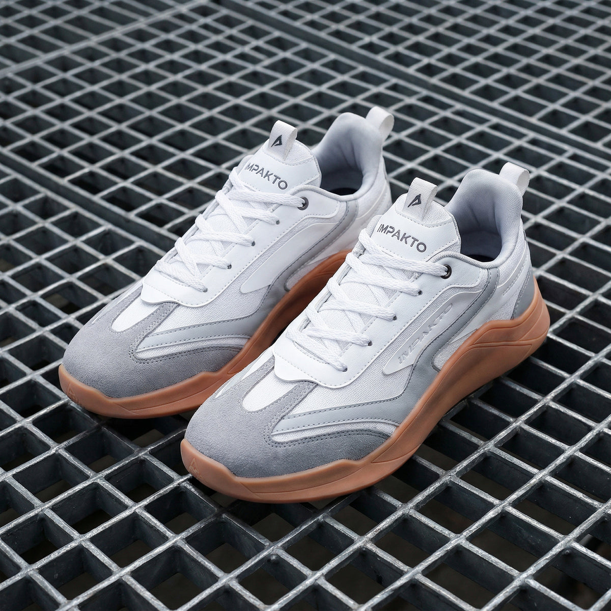 Impakto Para Court-Grip Court Shoes