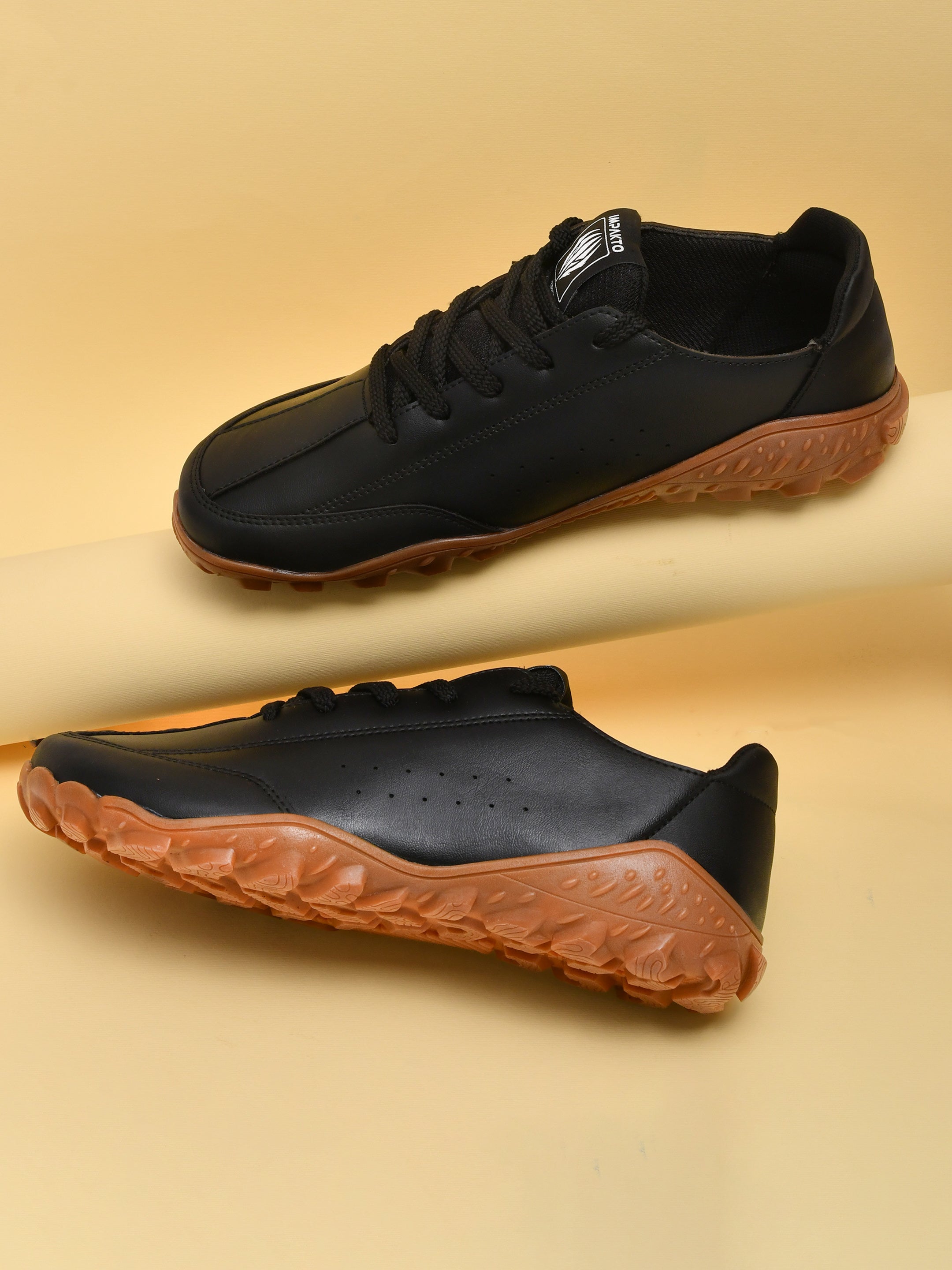 Impakto Outwork Men’s Classic Black Barefoot Shoe- AS3439