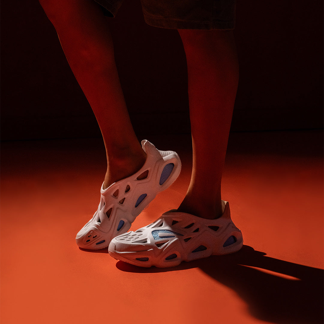 Impakto Super Future Waterproof Clogs With Superior Cushioning For Men FT3069